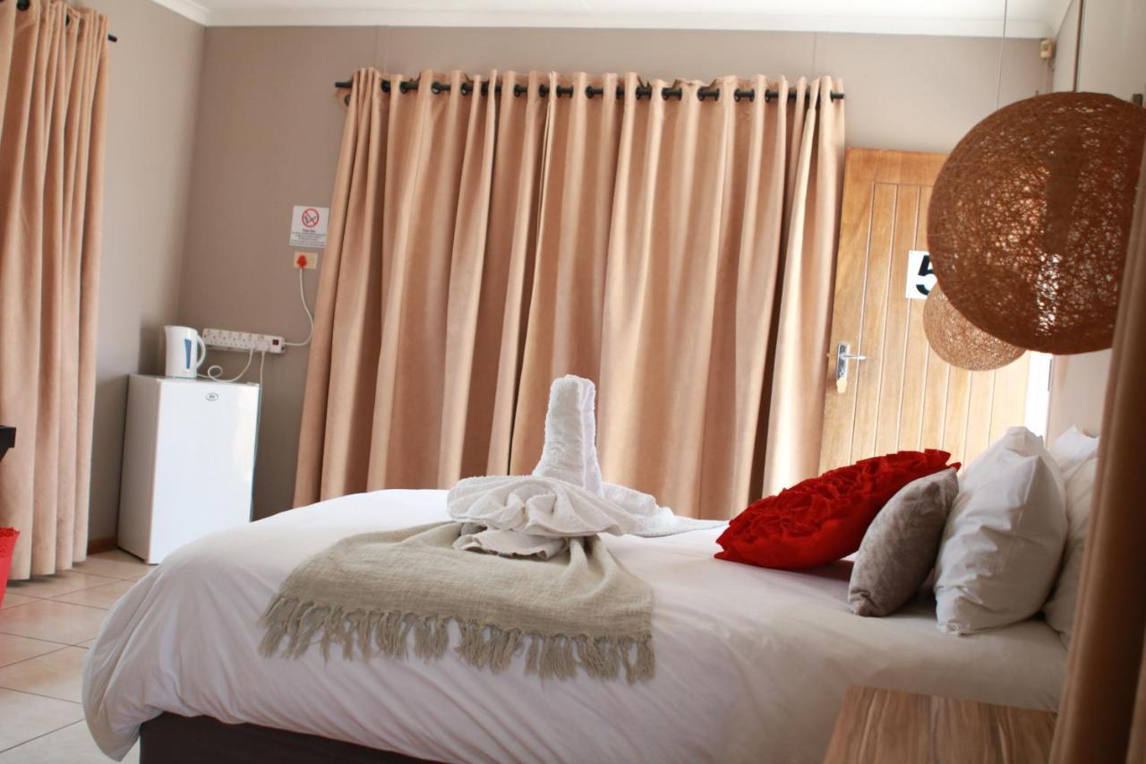 Maritz Country Lodge Keetmanshoop Exteriér fotografie